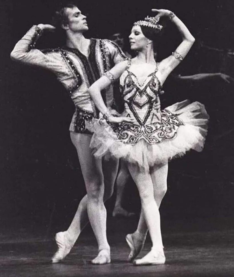 Raymonda (Kirkland a Nurejev). Zdroj: American Ballet Theatre.